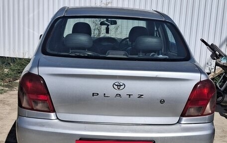 Toyota Platz, 2000 год, 270 000 рублей, 3 фотография
