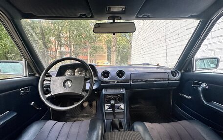 Mercedes-Benz W123, 1982 год, 340 000 рублей, 9 фотография