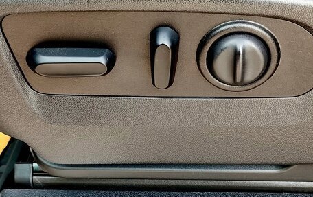 Chevrolet Silverado, 2020 год, 4 600 000 рублей, 24 фотография