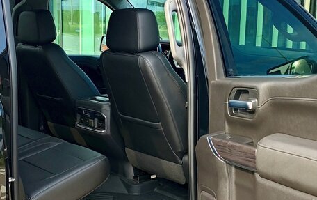 Chevrolet Silverado, 2020 год, 4 600 000 рублей, 16 фотография