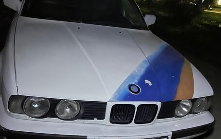 BMW 5 серия, 1988 год, 300 000 рублей, 2 фотография
