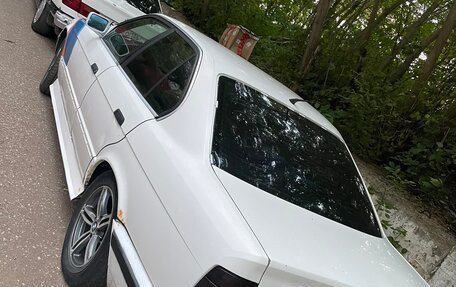 BMW 5 серия, 1988 год, 300 000 рублей, 11 фотография