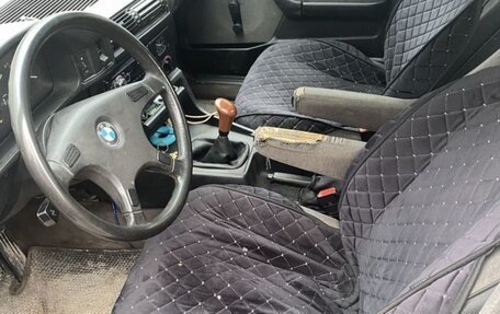 BMW 5 серия, 1988 год, 300 000 рублей, 20 фотография