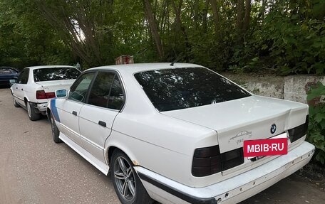BMW 5 серия, 1988 год, 300 000 рублей, 10 фотография