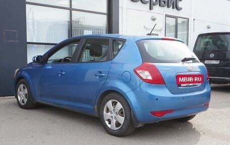 KIA cee'd I рестайлинг, 2011 год, 643 000 рублей, 7 фотография