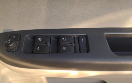 Toyota Passo III, 2018 год, 1 300 000 рублей, 6 фотография