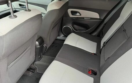 Chevrolet Cruze II, 2012 год, 830 000 рублей, 6 фотография