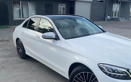 Mercedes-Benz C-Класс, 2018 год, 2 500 000 рублей, 6 фотография
