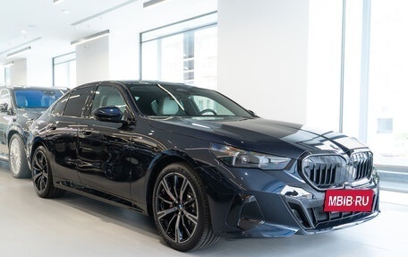 BMW 5 серия, 2024 год, 11 615 000 рублей, 3 фотография