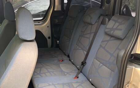 Ford Tourneo Connect I, 2009 год, 800 000 рублей, 5 фотография