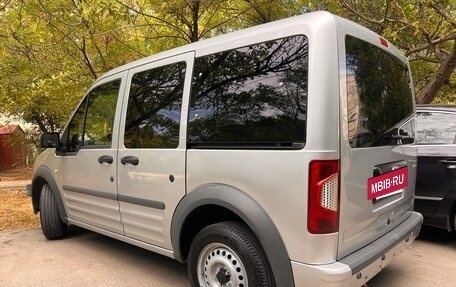 Ford Tourneo Connect I, 2009 год, 800 000 рублей, 3 фотография