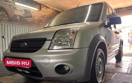 Ford Tourneo Connect I, 2009 год, 800 000 рублей, 8 фотография