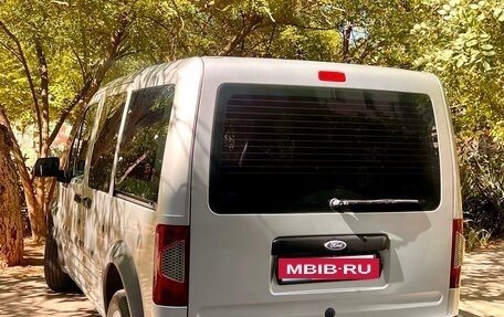 Ford Tourneo Connect I, 2009 год, 800 000 рублей, 11 фотография