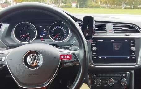 Volkswagen Tiguan II, 2018 год, 2 650 000 рублей, 10 фотография