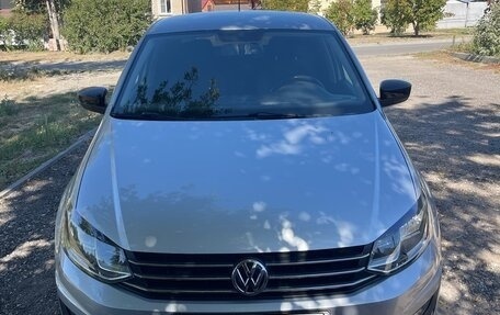 Volkswagen Polo VI (EU Market), 2020 год, 1 380 000 рублей, 2 фотография