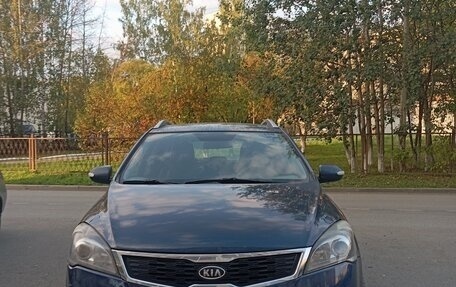KIA cee'd I рестайлинг, 2011 год, 650 000 рублей, 4 фотография
