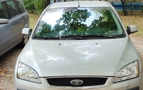Ford Focus II рестайлинг, 2005 год, 500 000 рублей, 2 фотография