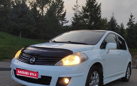 Nissan Tiida, 2011 год, 890 000 рублей, 1 фотография