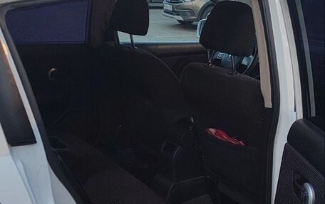 Nissan Tiida, 2011 год, 890 000 рублей, 11 фотография