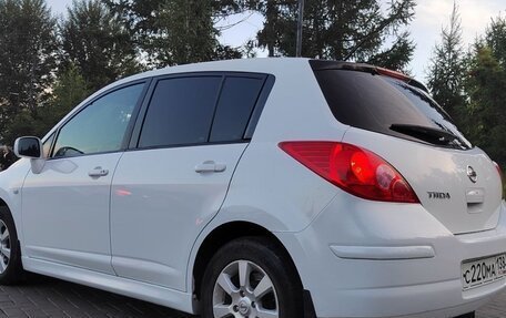 Nissan Tiida, 2011 год, 890 000 рублей, 6 фотография