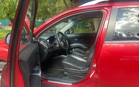 Mitsubishi Outlander III рестайлинг 3, 2008 год, 850 000 рублей, 4 фотография