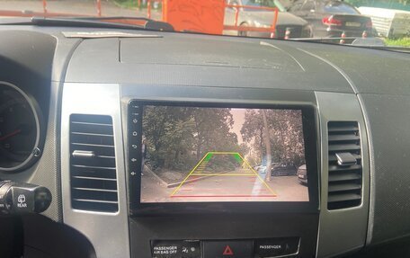 Mitsubishi Outlander III рестайлинг 3, 2008 год, 850 000 рублей, 14 фотография