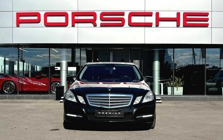 Mercedes-Benz E-Класс, 2012 год, 1 500 000 рублей, 4 фотография