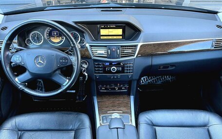 Mercedes-Benz E-Класс, 2012 год, 1 500 000 рублей, 24 фотография