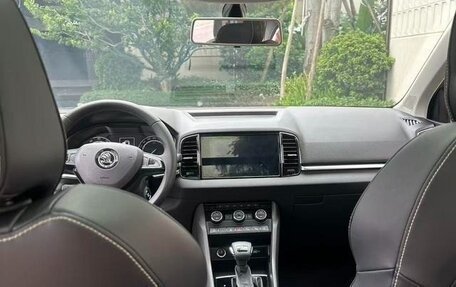 Skoda Karoq I, 2021 год, 1 800 000 рублей, 8 фотография