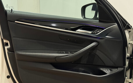 BMW 5 серия, 2017 год, 2 950 000 рублей, 14 фотография