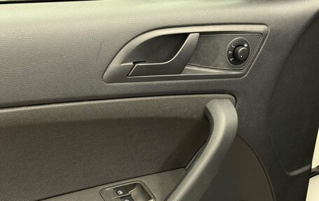 Skoda Yeti I рестайлинг, 2017 год, 1 185 000 рублей, 15 фотография