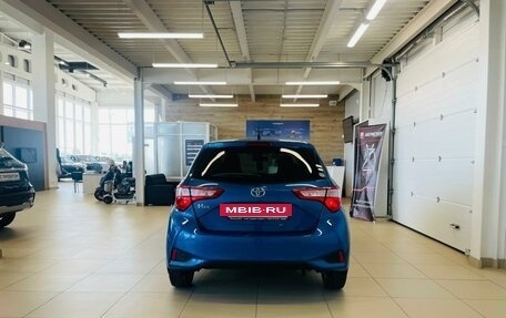 Toyota Vitz, 2017 год, 1 149 999 рублей, 5 фотография