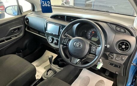 Toyota Vitz, 2017 год, 1 149 999 рублей, 11 фотография
