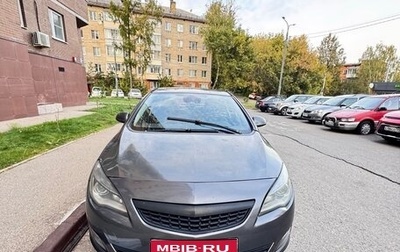 Opel Astra J, 2010 год, 730 000 рублей, 1 фотография