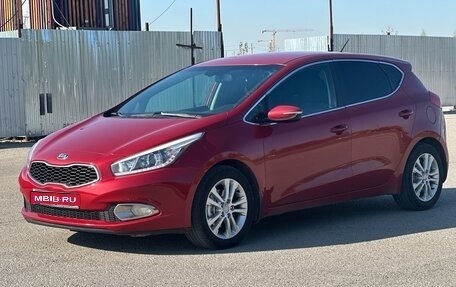 KIA cee'd III, 2013 год, 1 050 000 рублей, 1 фотография