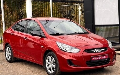 Hyundai Solaris II рестайлинг, 2011 год, 629 000 рублей, 1 фотография