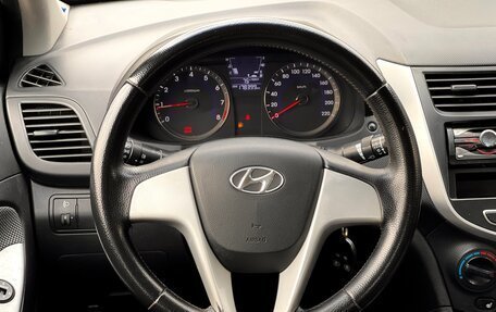 Hyundai Solaris II рестайлинг, 2011 год, 629 000 рублей, 12 фотография