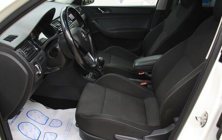 Skoda Rapid I, 2015 год, 1 025 400 рублей, 10 фотография