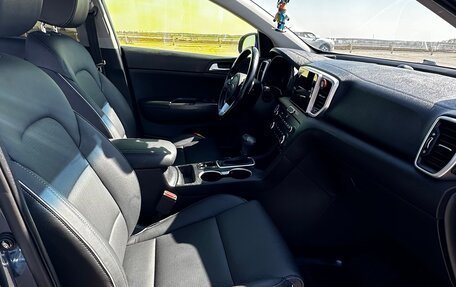 KIA Sportage IV рестайлинг, 2020 год, 2 800 000 рублей, 17 фотография