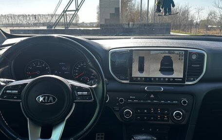 KIA Sportage IV рестайлинг, 2020 год, 2 800 000 рублей, 27 фотография