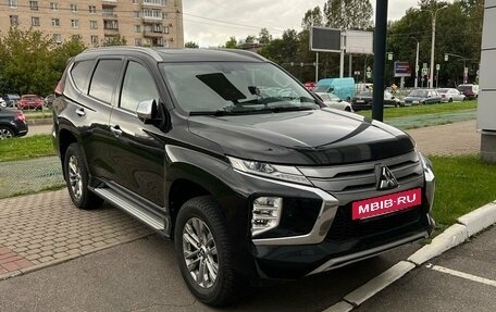 Mitsubishi Pajero Sport III рестайлинг, 2020 год, 3 500 000 рублей, 6 фотография