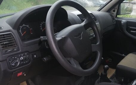 ЛуАЗ Patriot, 2012 год, 680 000 рублей, 7 фотография