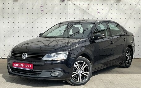 Volkswagen Jetta VI, 2012 год, 1 085 000 рублей, 1 фотография