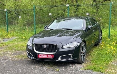 Jaguar XJ IV (X351), 2018 год, 6 000 000 рублей, 12 фотография