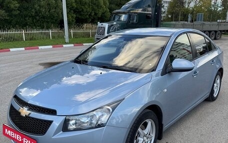 Chevrolet Cruze II, 2011 год, 670 000 рублей, 1 фотография