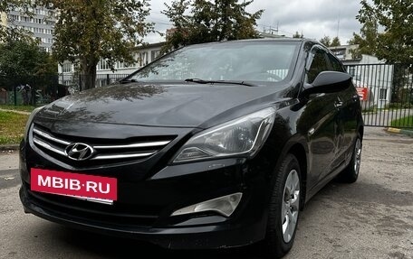 Hyundai Solaris II рестайлинг, 2014 год, 445 000 рублей, 3 фотография