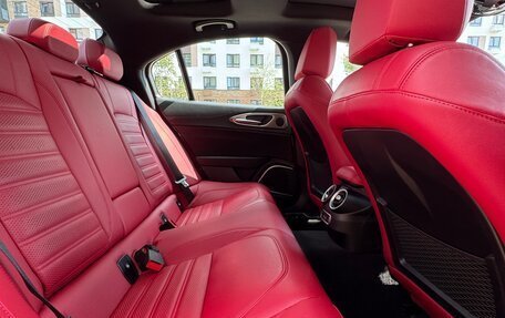 Alfa Romeo Giulia II, 2021 год, 4 500 000 рублей, 8 фотография