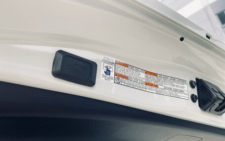 Toyota RAV4, 2019 год, 2 980 000 рублей, 9 фотография