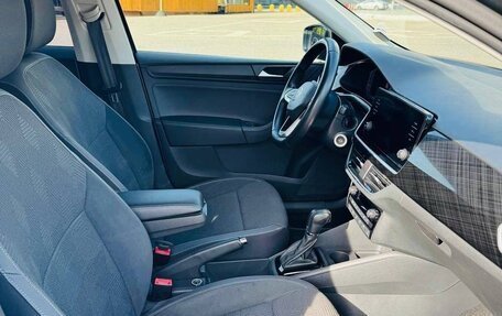 Volkswagen Polo VI (EU Market), 2022 год, 1 820 000 рублей, 7 фотография