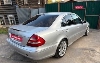 Mercedes-Benz E-Класс, 2002 год, 650 000 рублей, 1 фотография